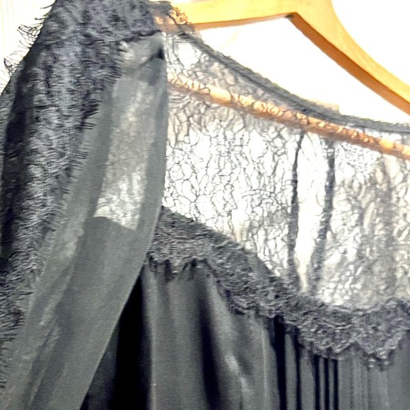 Nanette Lepore Blouse - Picture 7 of 7